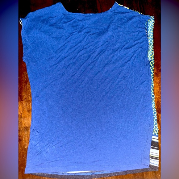 The limited women’s blouse - Picture 5 of 5